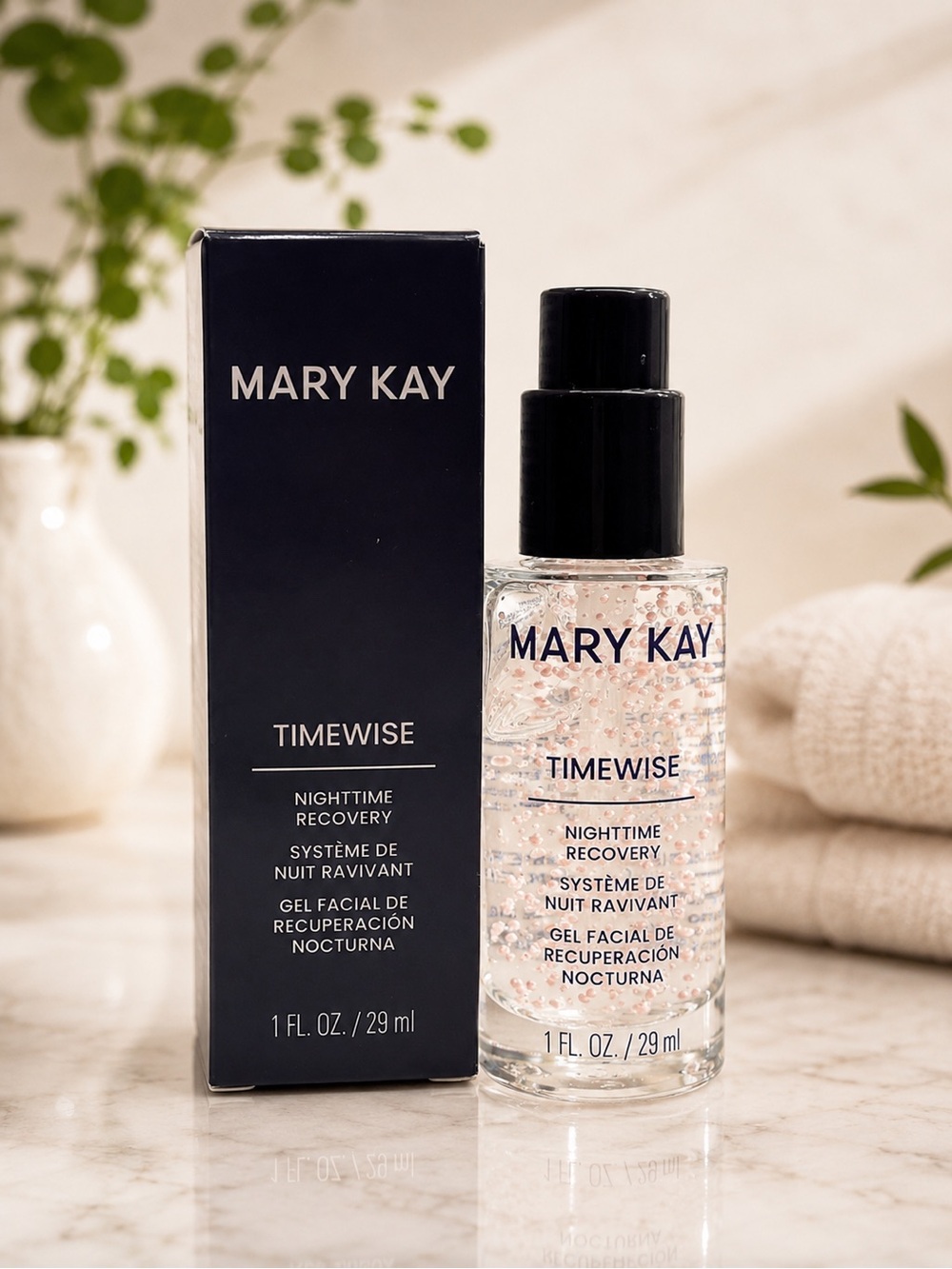 Mary Kay TimeWise Nighttime Recovery Gel — Clear with Navy & Black Accents